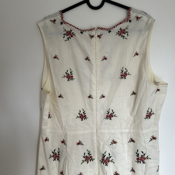 NWT Boden Embroidered Tiered Midi Dress - Picture 8 of 12